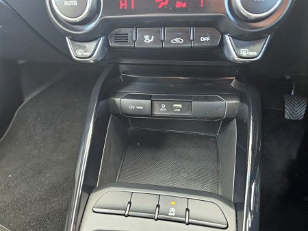 2018 Kia Stonic - thumbnail 30