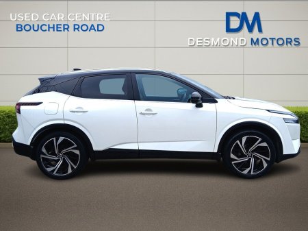 2022 Nissan Qashqai - thumbnail 3