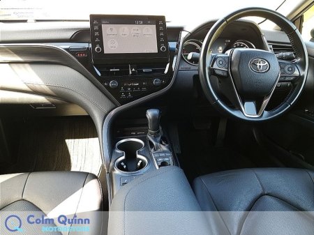 2021 Toyota Camry - thumbnail 8