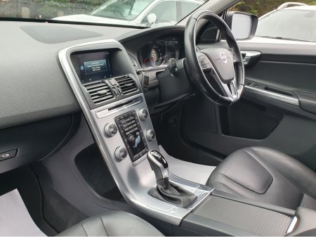 2016 Volvo XC60 SE NAV AUTOMATIC D4 190BHP NCT 02/28 FINANCE AVAILABLE @ €90 PER WEEK 2 KEYS/ FULL LEATHER/ BLUETOOTH/ PARKING SENSORS/ SAT NAV/ HISTORY CHECKED €16,900 thumbnail