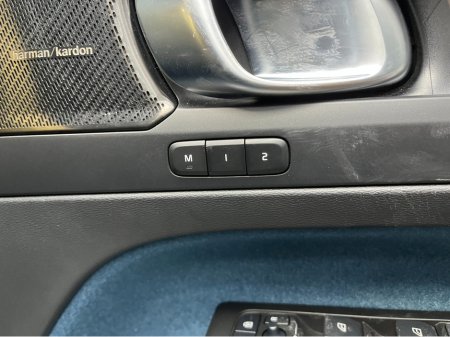 2022 Volvo XC40 2022 VOLVO XC40 EV RECHARGE ULTIMATE AUTOMATIC / CRUISE CONTROL / 360° CAMERA / ELECTRIC MEMORY & HEATED SEATS / PANORAMIC SUNROOF €27,950 thumbnail