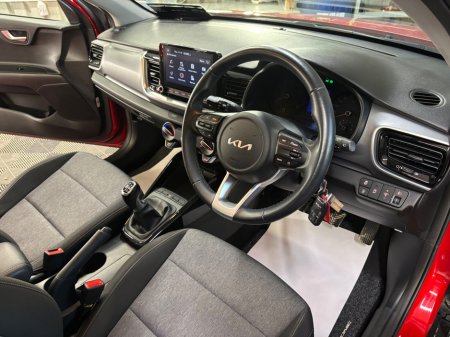 2023 Kia Stonic - thumbnail 8