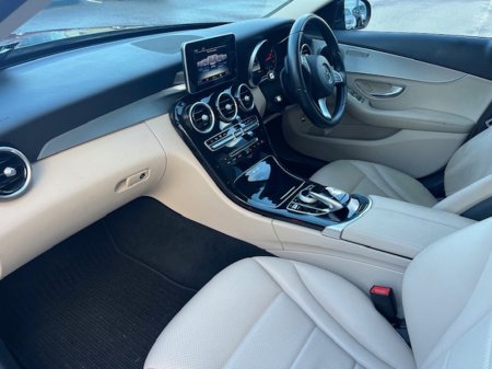 2017 Mercedes-Benz C Class 200 AVANTGARDE AUTO PETROL LOW LOW MILEAGE €19,950 thumbnail