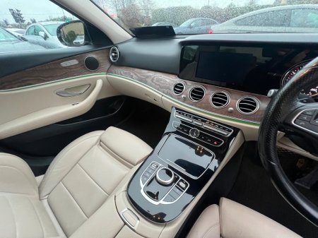 2017 Mercedes-Benz E Class E220D AVANTGARDE AUTO *LOW KMS* €21,900 thumbnail