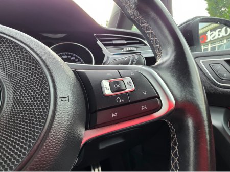 2017 Volkswagen Touran 1.4 R LINE EDITION LEATHER 7 SEATER CARPLAY ANDROID AUTO LARGE TOUCH SCREEN - SPECIALISING IN IMPORTS OF GERMAN AUTOMATIC HI SPEC €19,950 thumbnail