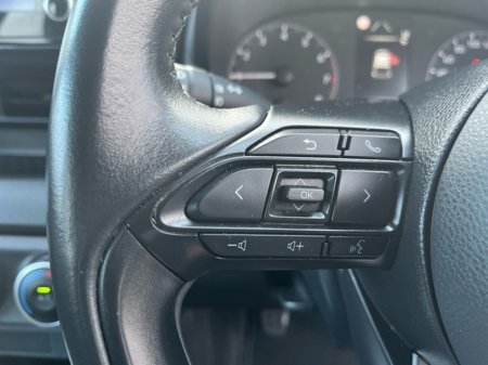 2021 Toyota Yaris 1.0 LUNA 4DR thumbnail