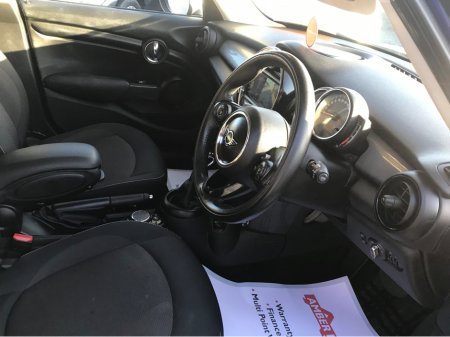 2018 MINI Cooper - thumbnail 14