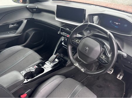 2021 Peugeot 2008 GT EV 5DR AUTO // HIGH SPEC €19,995 thumbnail