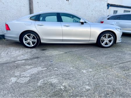 2020 Volvo S90 - thumbnail 4
