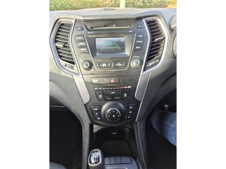 2013 Hyundai Santa Fe  €10,999 thumbnail