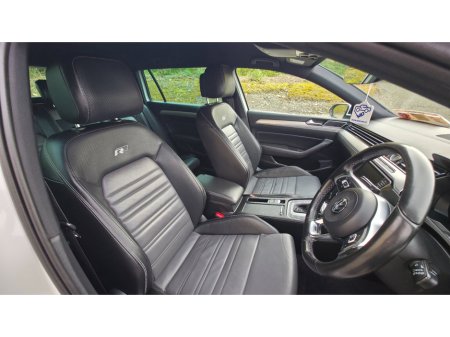 2016 Volkswagen Passat - thumbnail 15