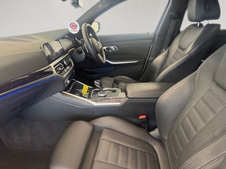 2021 BMW 3 Series - thumbnail 17