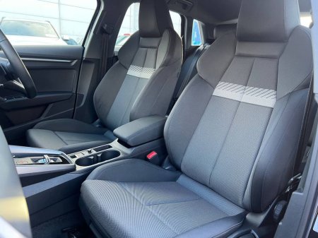 2024 Audi A3 SPORT 40 TFSI 1.4 HYBRID * AS NEW CAR * // VERY LOW MILEAGE // APPLE CARPLAY/ANDROID AUTO // AUDI DRIVE SELECT // ADAPTIVE CRUISE CONTROL €31,900 thumbnail