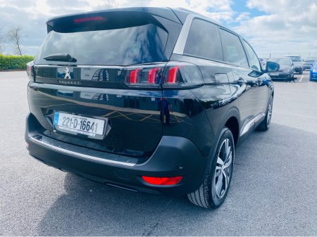 2022 Peugeot 5008 - thumbnail 6