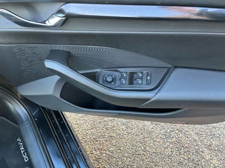 2024 Skoda Octavia - thumbnail 11