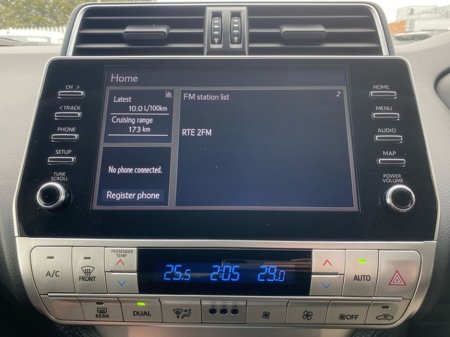 2023 Toyota Landcruiser - thumbnail 11