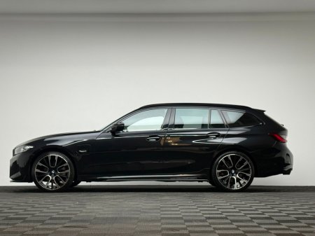 2023 BMW 3 Series - thumbnail 4