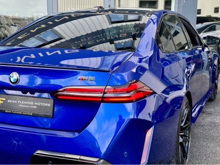 2025 BMW M5 - thumbnail 18