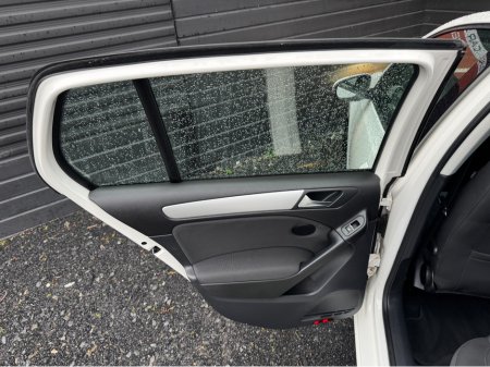 2013 Volkswagen Golf 1.4 TSI HIGHLINE AUTO €9,495 thumbnail