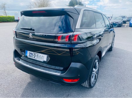 2022 Peugeot 5008 - thumbnail 5