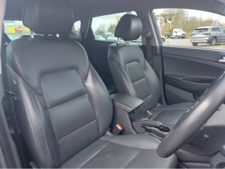 2016 Hyundai Tucson - thumbnail 18