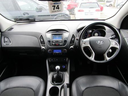 2015 Hyundai ix35 1.7 Executive 4DR €8,950 thumbnail