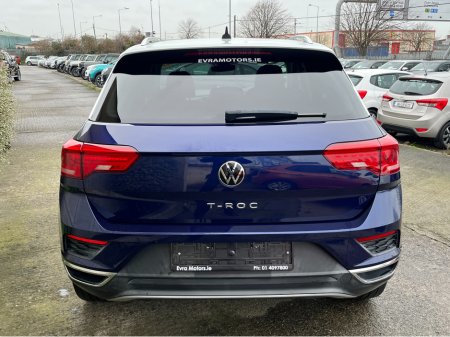 2021 Volkswagen T-Roc STYLE DESIGN PACK AUTOMATIC 2.0 DIESEL //LOW MILES//ADAPTIVE CRUISE CONTROL//KEYLESS ENTRY//REVERSE CAMERA// €26,950 thumbnail