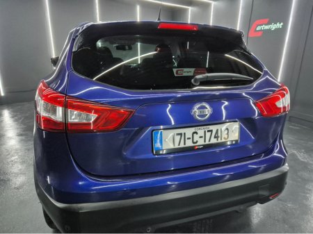 2017 Nissan Qashqai - thumbnail 5