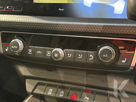 2021 Audi A1 1.0 AUTOMATIC - YELLOW/BLACK 2 TONE - CRUISE CONTROL - REAR CAMERA €24,450 thumbnail