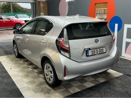 2020 Toyota Aqua €13950! 2020 TOYOTA AQUA 1.5 HYBRID €13,950 thumbnail