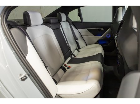 2025 BMW M5  €129,950 thumbnail