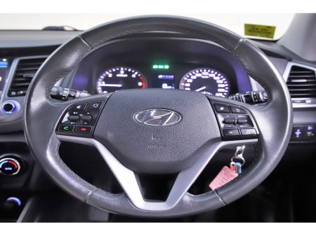 2016 Hyundai Tucson - thumbnail 17