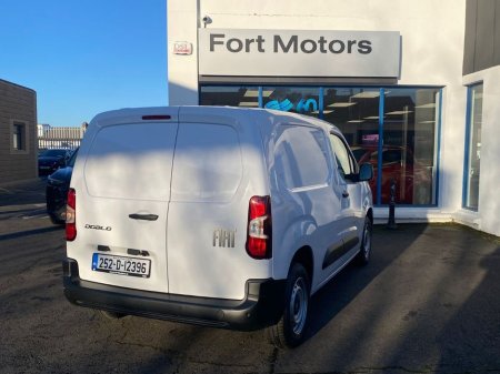 2025 Fiat Doblo SWB 1.5 100HP 650KG 4DR €21,495 thumbnail
