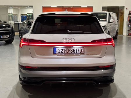 2022 Audi e-tron 50E Technik Quattro 312PS 5DR #77 thumbnail