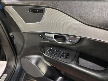 2017 Volvo XC90 T8 (407hp) PHEV Inscription Geartronic €29,950 thumbnail