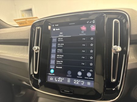 2026 Volvo EX40 - thumbnail 17