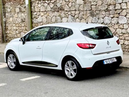 2016 Renault Clio - thumbnail 8