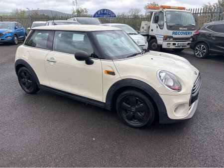 2014 MINI Hatch 1.5 D 3DR ONE