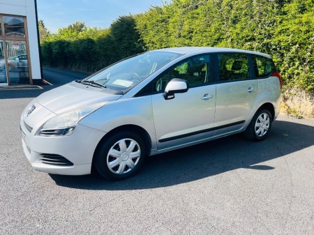 2012 Peugeot 5008 - photo 6