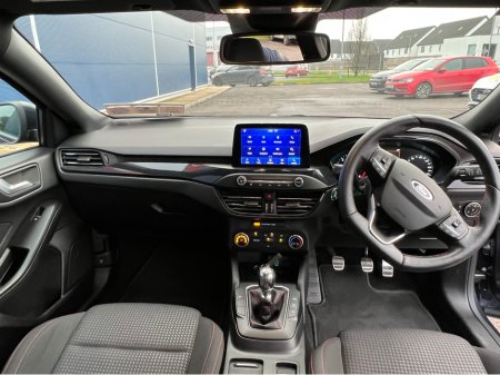 2020 Ford Focus - thumbnail 21