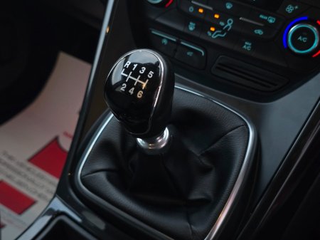 2017 Ford Kuga 2.0TDCI 150PS Titanium €13,950 thumbnail