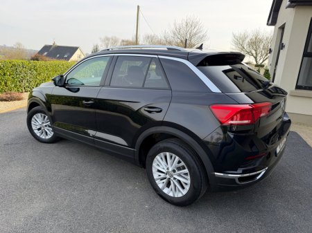 2018 Volkswagen T-Roc - thumbnail 8