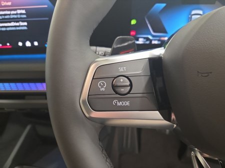 2026 BMW 2 Series - thumbnail 17