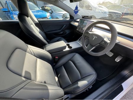 2020 Tesla Model 3 - thumbnail 7