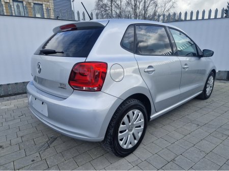 2013 Volkswagen Polo - thumbnail 10