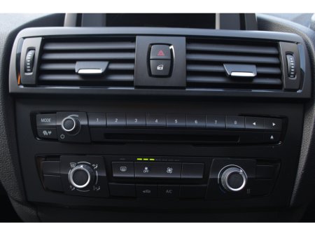 2015 BMW 1 Series - thumbnail 15