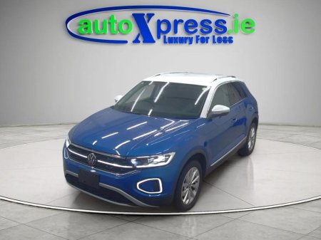 2023 Volkswagen T-Roc - thumbnail 5