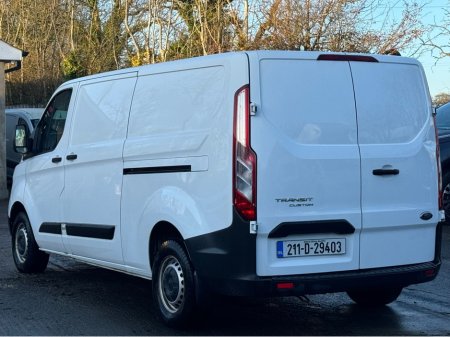 2021 Ford Transit Custom 300L BASE 2.0 TD 130BHP M6 LWB 3DR €15,999