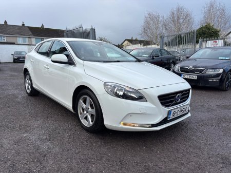 2016 Volvo V40 D2 SE 5DR  NEW  TIMING  BELT €10,950 thumbnail