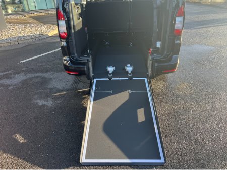 2026 Ford Tourneo Connect Titanium Auto, Wheelchair Accessible (Taxi Spec) €66,000 thumbnail